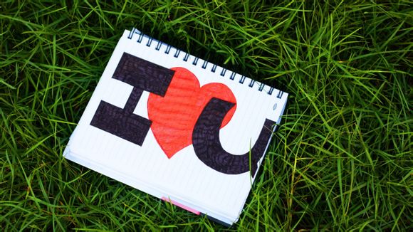 ap白陶瓷万年历怎么买